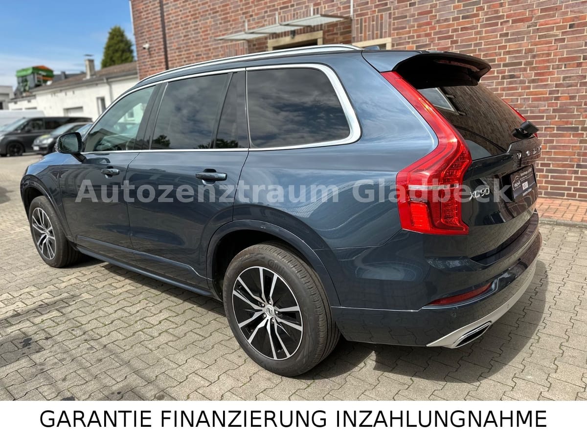 Volvo XC90 Momentum Pro AWD foto 9