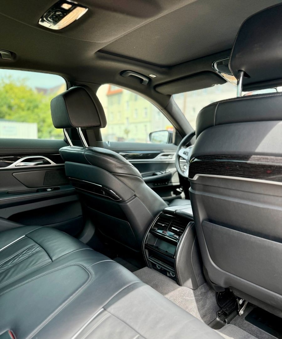BMW 730 Baureihe 7 Lim 730 d xDrive*M-Paket* foto 14