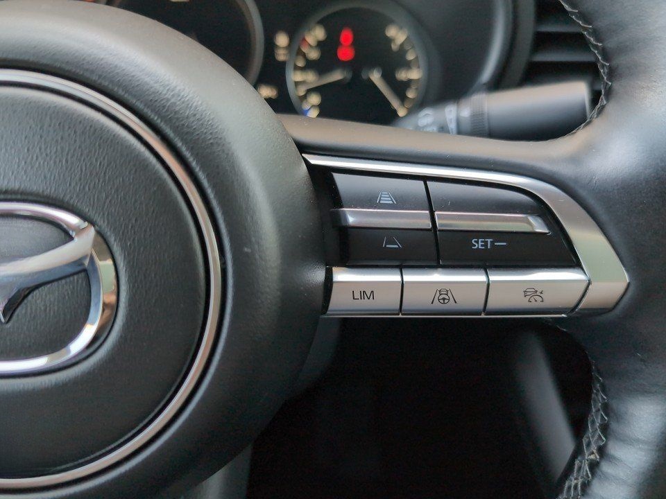 Mazda 3 FB 2.0-X Selection+DESIGN-+ACTIVESENSE+BOSE+1. foto 14