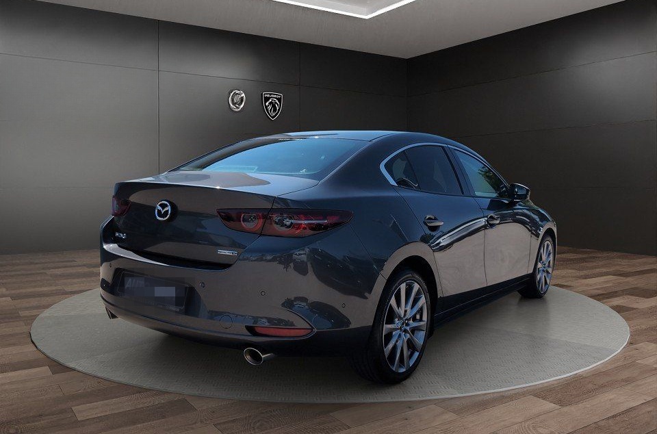 Mazda 3 FB 2.0-X Selection+DESIGN-+ACTIVESENSE+BOSE+1. foto 3