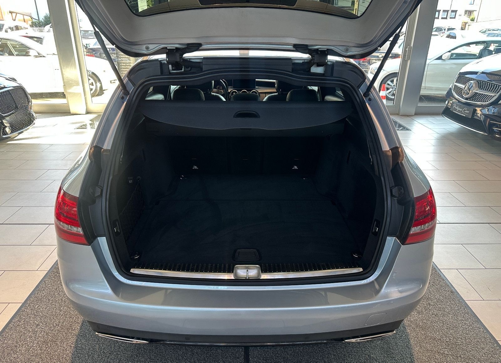 Mercedes-Benz C 400 T 4-Matic Avantgarde ILS Navi Leder R-KAM! foto 17