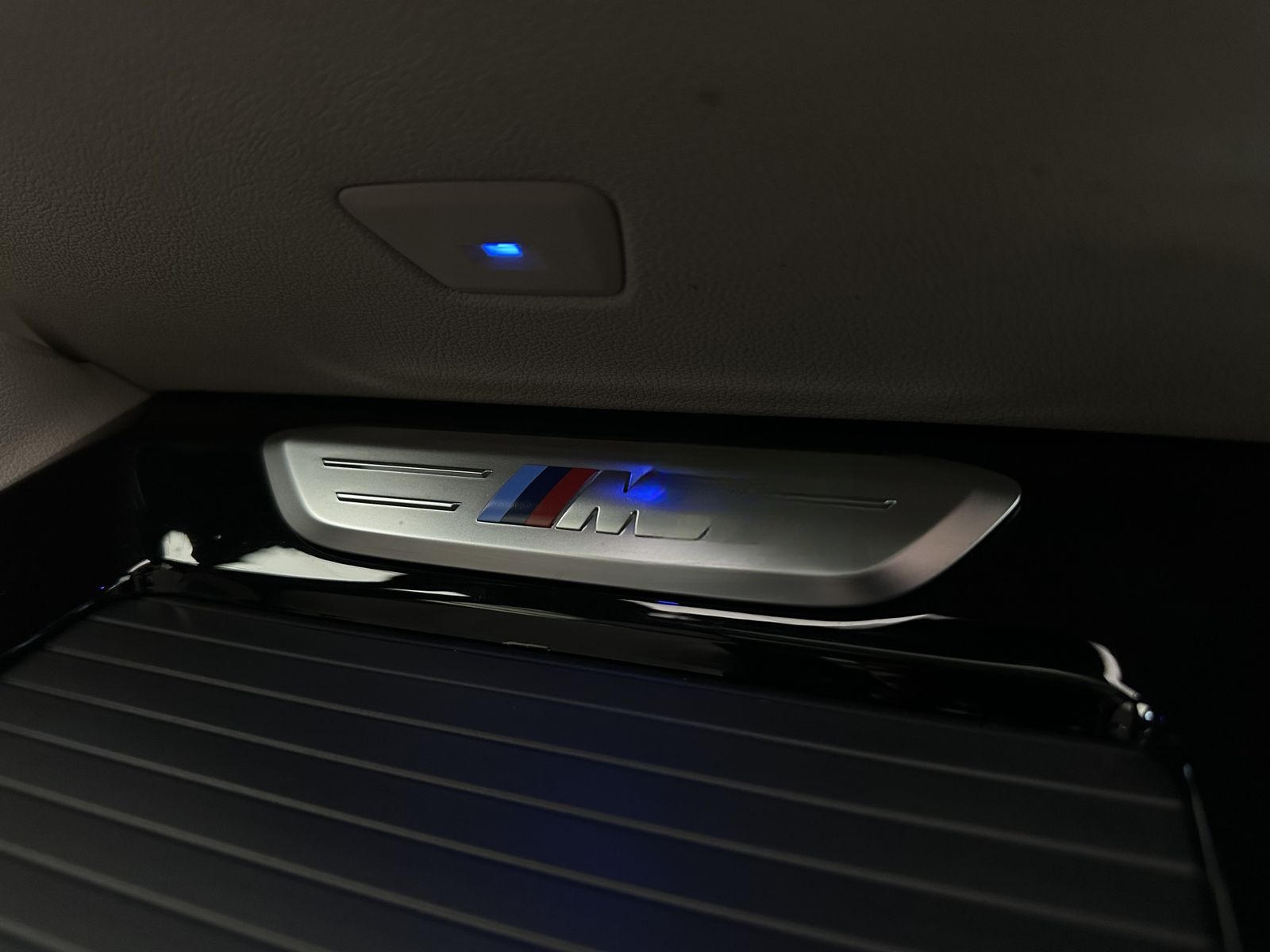 BMW X4 M40 |PANO|AHK|H&K|HUD|STHZ|KAM|LED foto 18