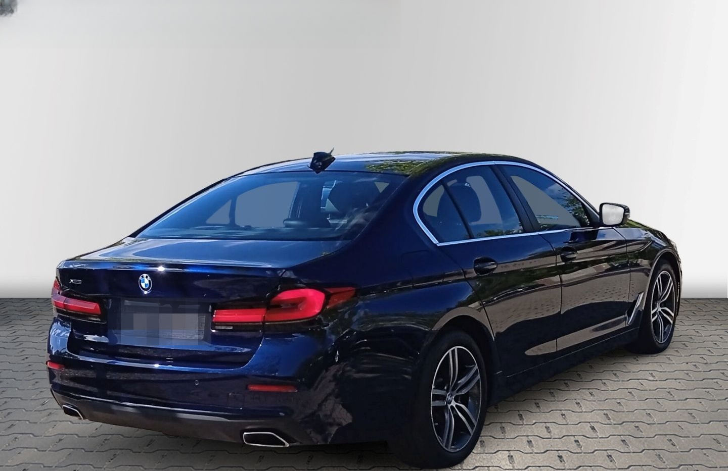 BMW 530 d xDrive Lim.*ACC*Laserlicht*RFK*AHK*H&K*HuD foto 8