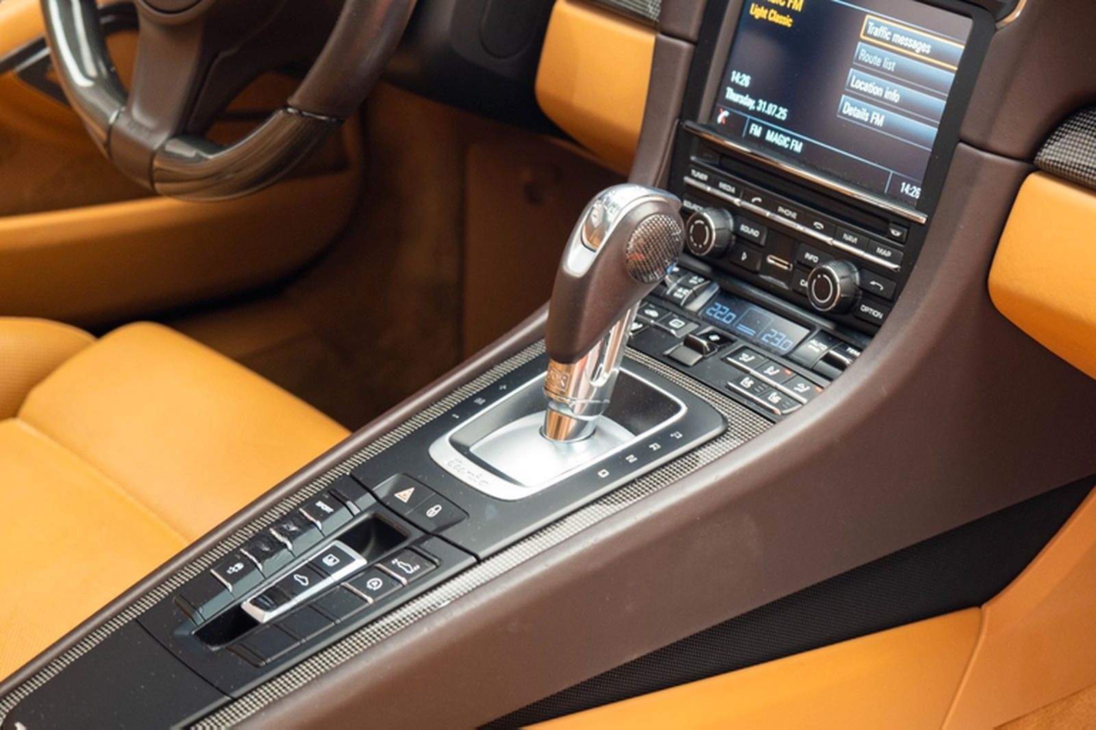Porsche 911 Turbo S 991 foto 25