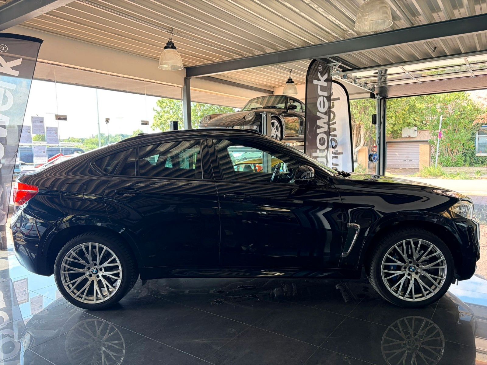 BMW X6 M wenig gelaufen Super Ausstattung foto 4