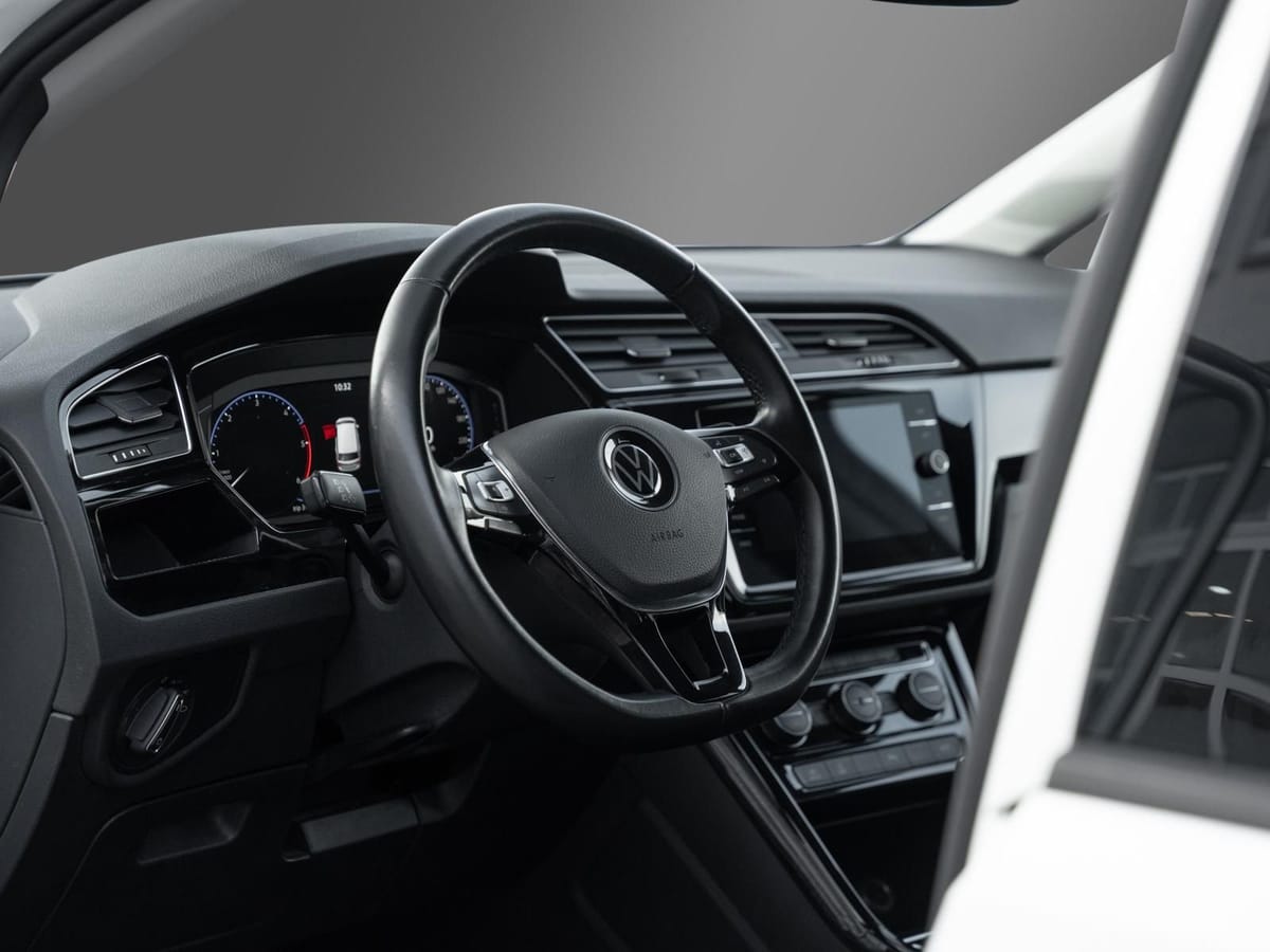 Volkswagen Touran Highline Family AHK Design-Pak BlackStyle foto 14