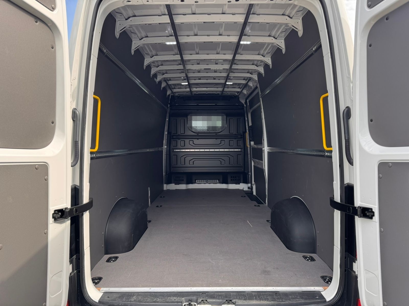Volkswagen Crafter 2,0 TDI 35 lang Hochdach APP|CAM|AHK foto 6