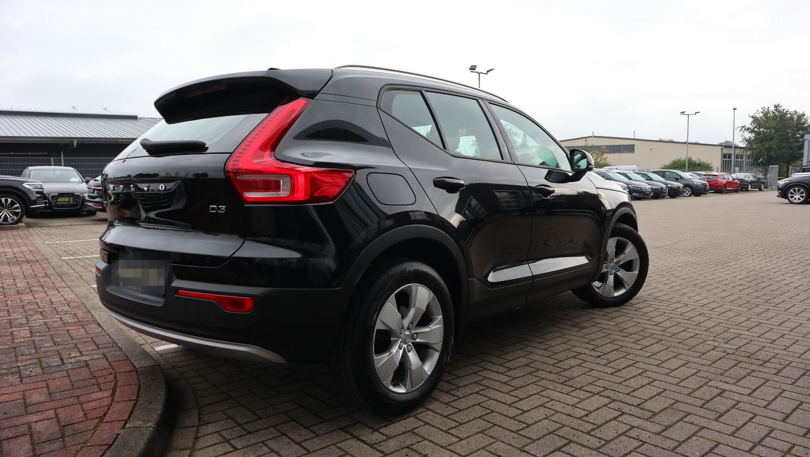 Volvo XC40 Momentum Pro-Automatik-LED-Standhzg. foto 2