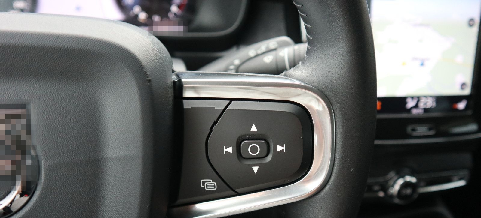 Volvo XC40 Momentum Pro-Automatik-LED-Standhzg. foto 10