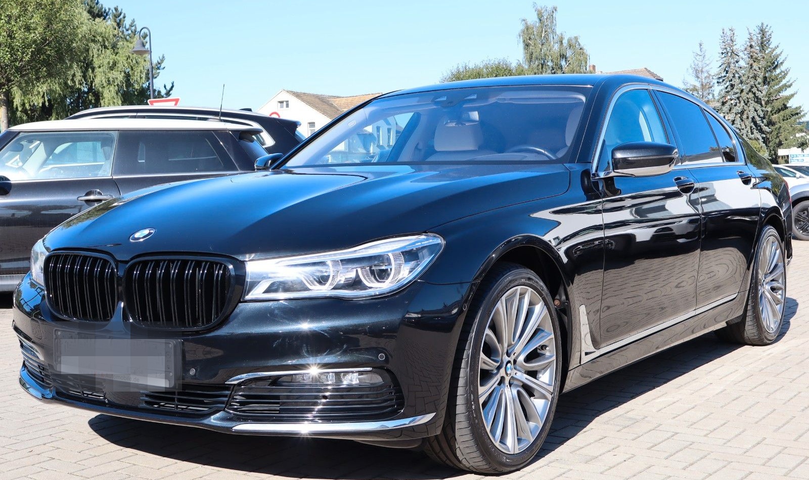 BMW 740d xDrive foto 2