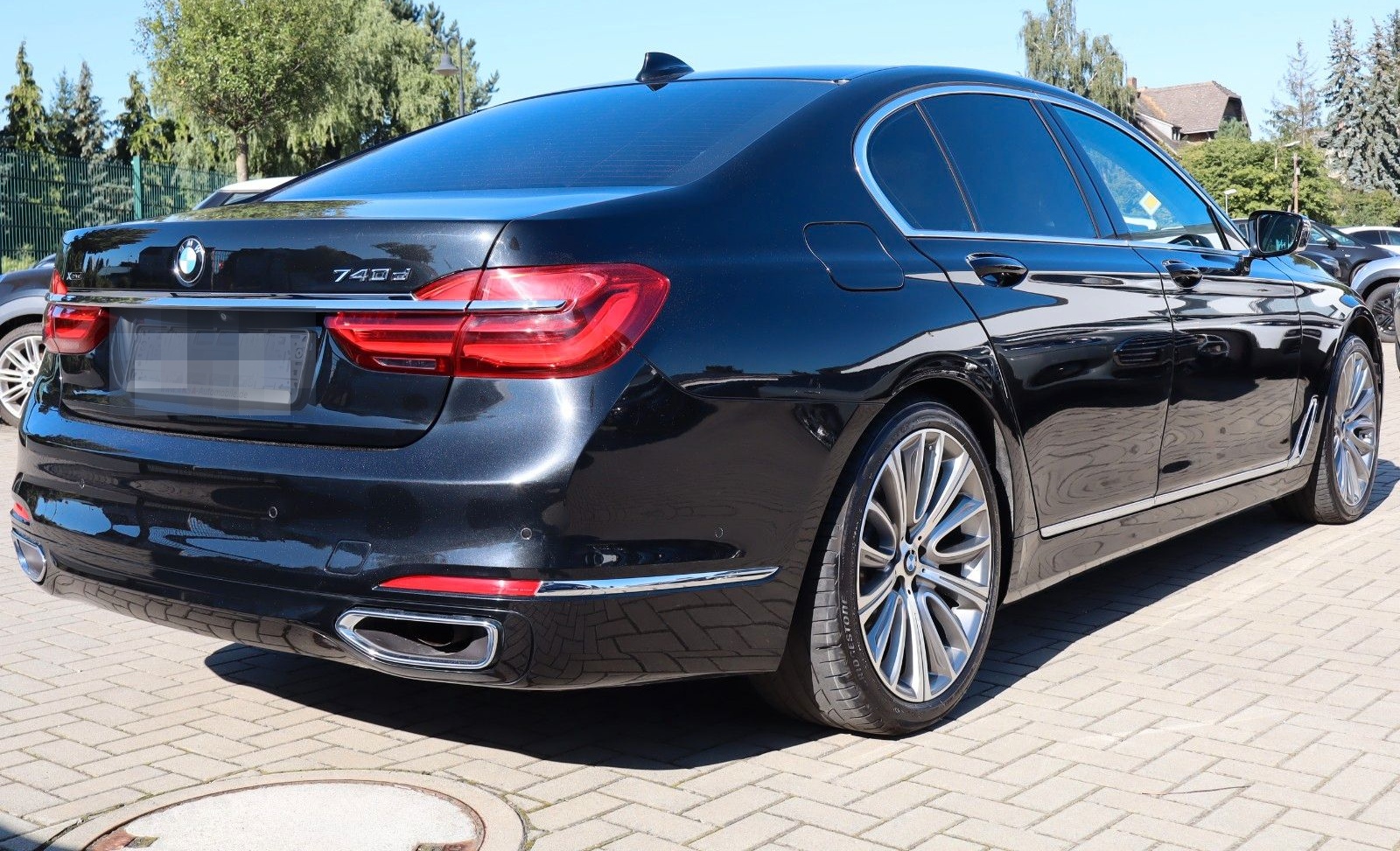 BMW 740d xDrive foto 3