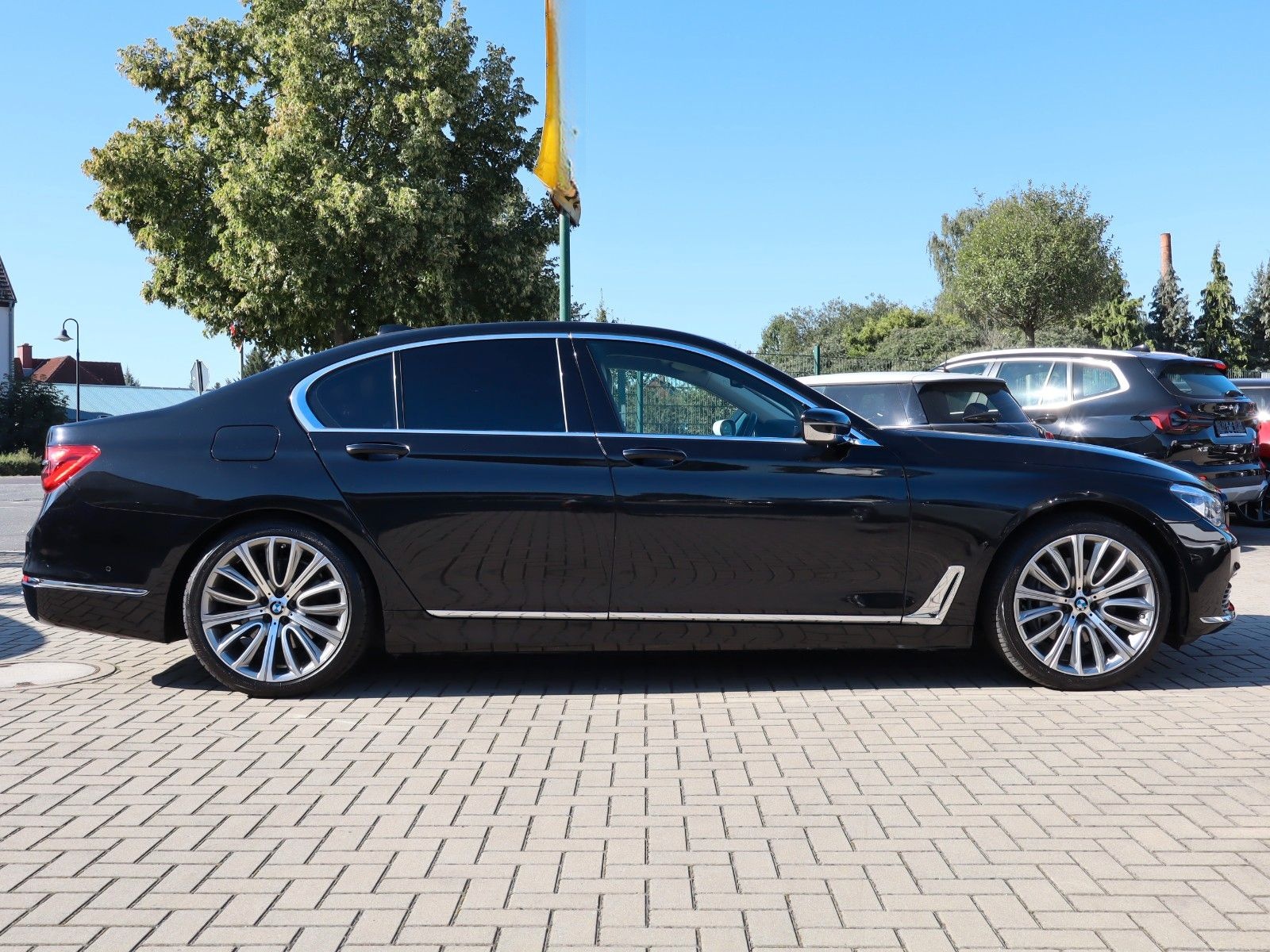 BMW 740d xDrive foto 7