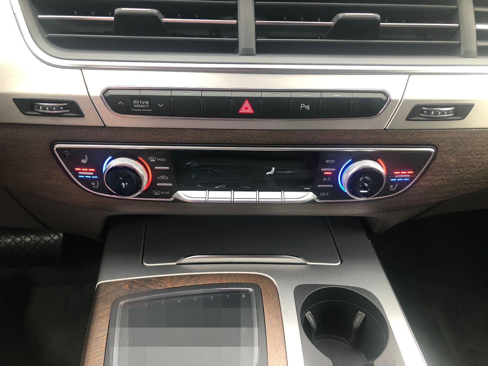Audi Q7 3.0 TDI quattro S-Line Matrix Massage Stheizu foto 14