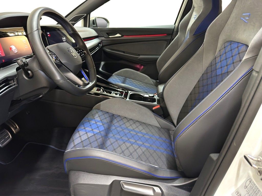 Volkswagen Golf VIII 2.0 TSI DSG 4Motion R DCC PANO*HUD*HAR foto 11