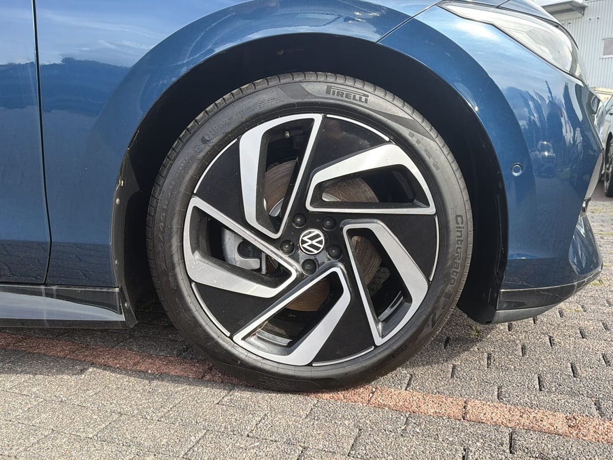 Volkswagen ID.7 Pro 77kWh RüKa SiHz WäPu Matrix Ambiente foto 6