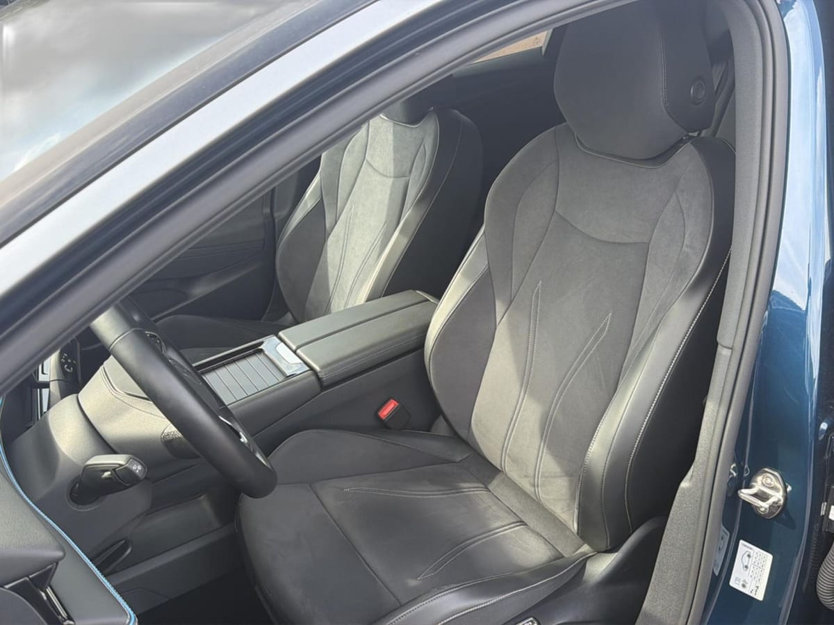 Volkswagen ID.7 Pro 77kWh RüKa SiHz WäPu Matrix Ambiente foto 8