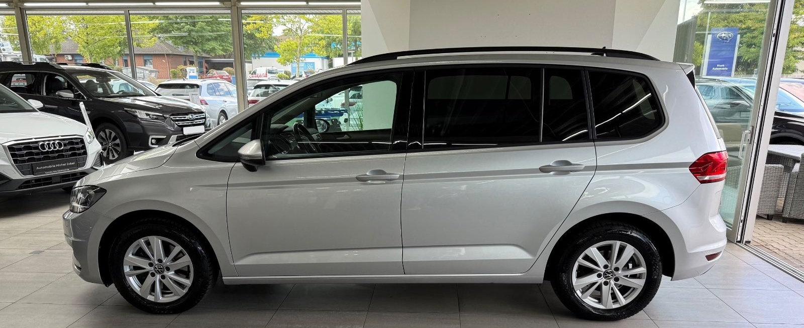 Volkswagen Touran*Comf*Navi*7 Sitzer*AHK*ACC* foto 13