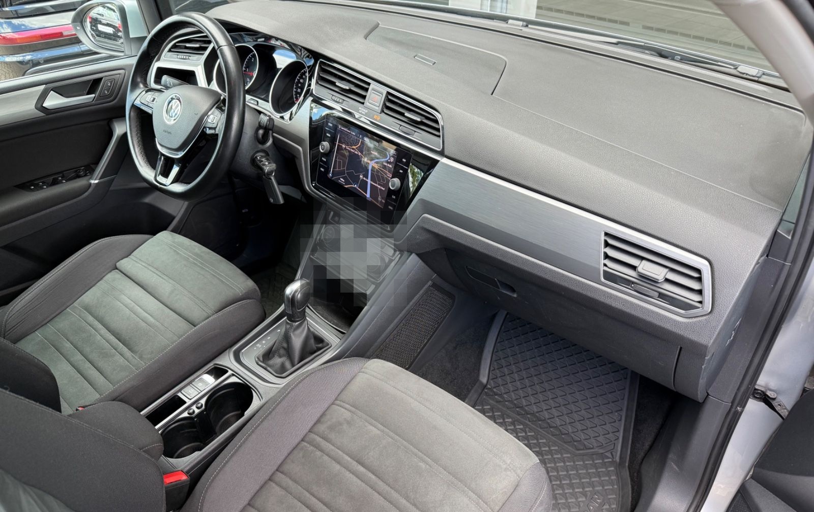 Volkswagen Touran*Comf*Navi*7 Sitzer*AHK*ACC* foto 4