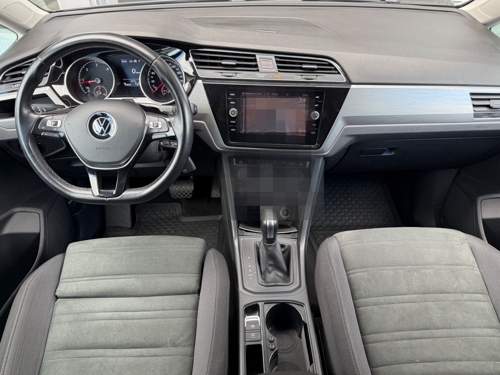 Volkswagen Touran*Comf*Navi*7 Sitzer*AHK*ACC* foto 7