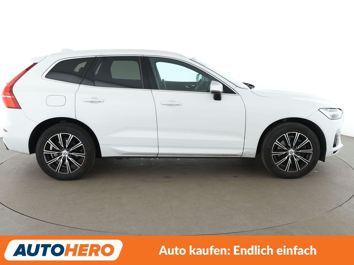 Volvo XC60 2.0 D4 R Design AWD Aut. NAVI LED TEMPO PDC foto 7