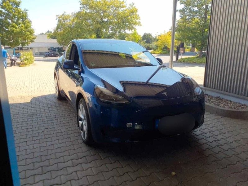 Tesla Model Y Standard Range RWD Wärmepumpe DAB PANO foto 3