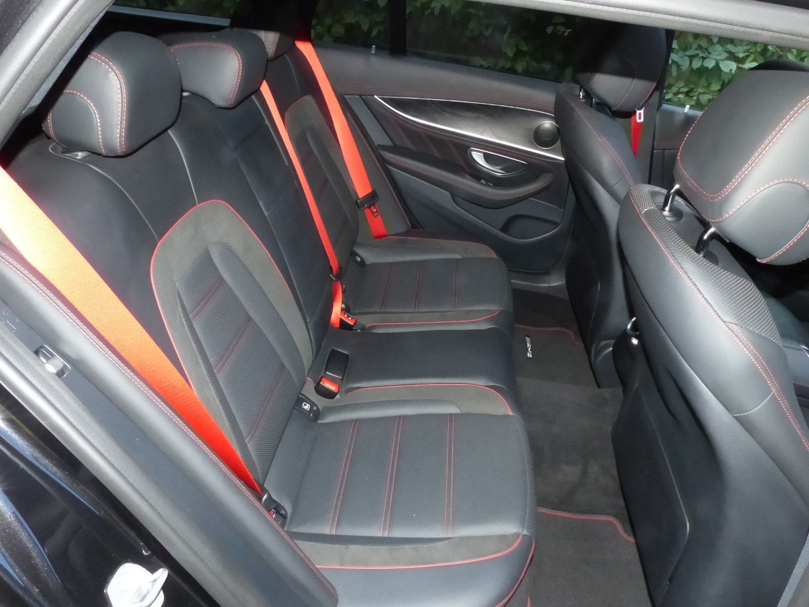 Mercedes-Benz E 43 T AMG 4Matic/LED/Leder/Kamera/Glasdach foto 7