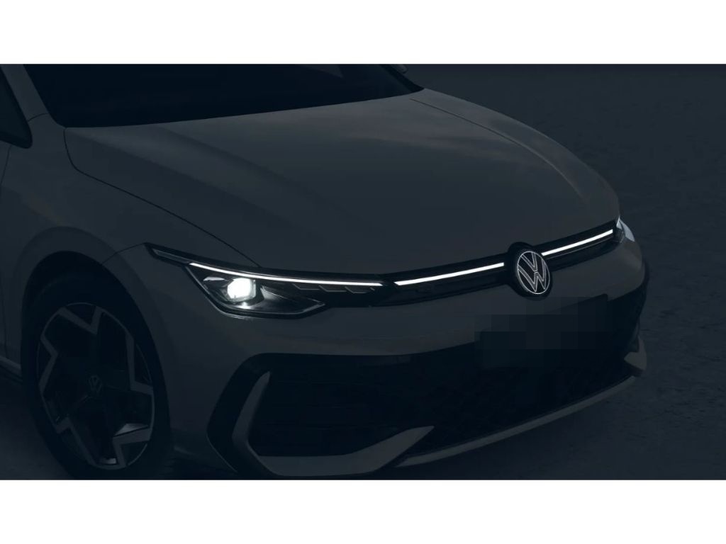 Volkswagen Golf Variant R-Line 1.5l eTSI DSG Navi Kamera Bl foto 5