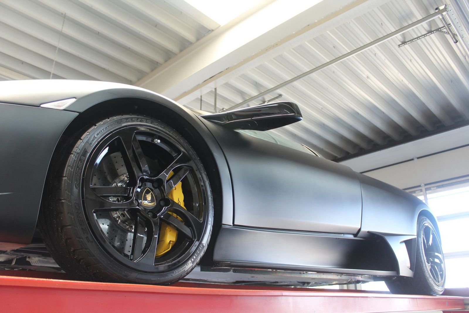 Lamborghini Murciélago LP640 Roadster "Ad Personam Program" foto 10