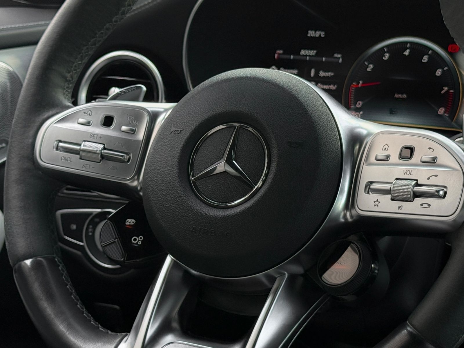 Mercedes-Benz GLC 63 S AMG 4-Matic + Coupe foto 9
