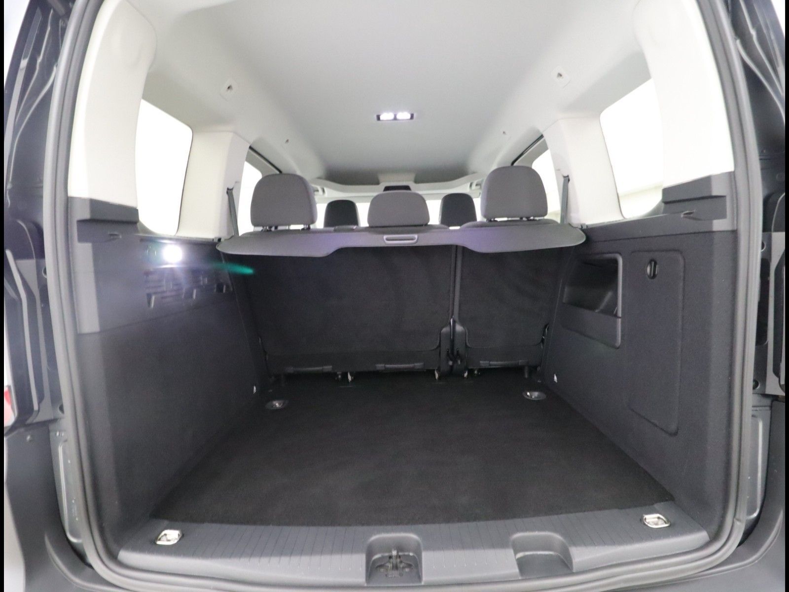Volkswagen CADDY 2.0 TDI (+EURO6+NAVI+AHK+CLIMATRONIC) foto 12