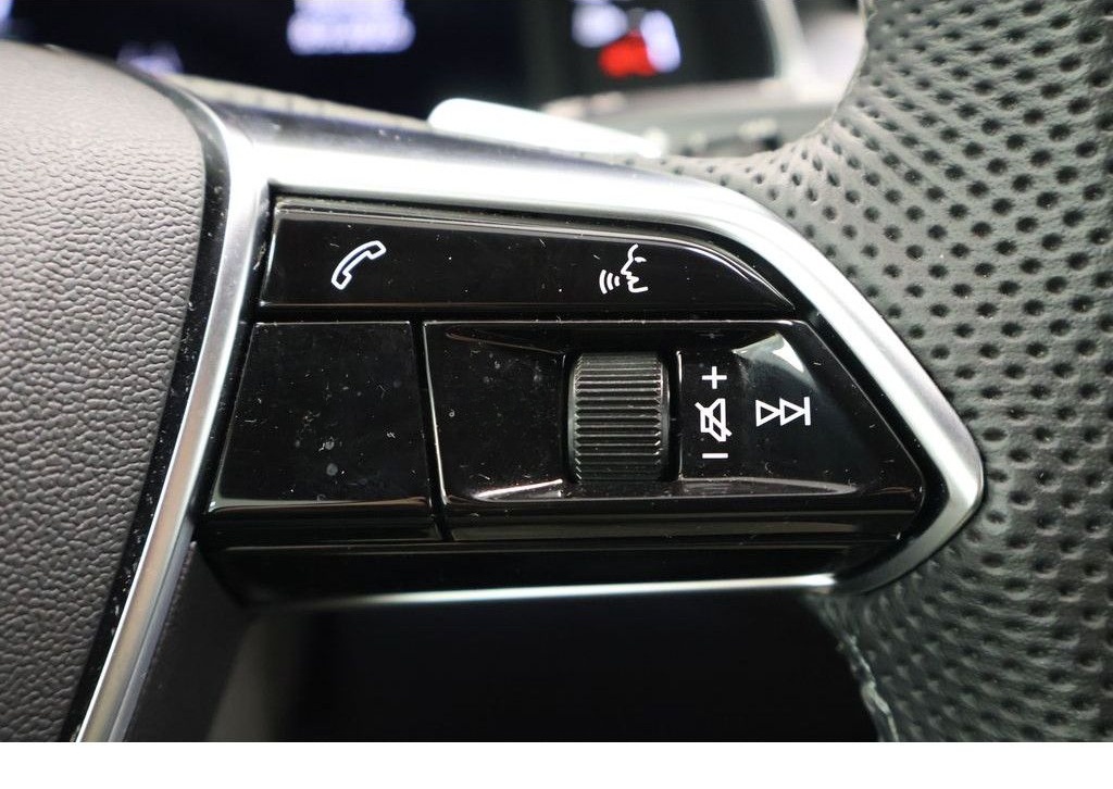 Audi S6 Avant 3.0 TDI quattro Navi,Matrix,SD,AHK foto 20