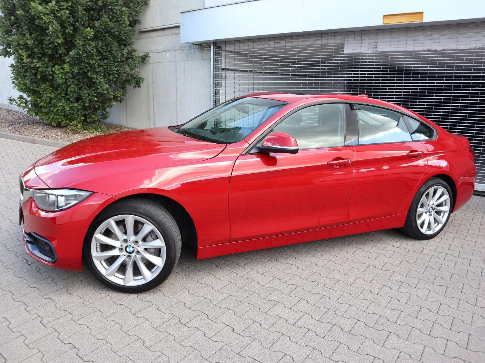 BMW 440 Gran Coupe xDrive Sport Line M Kamera LED 18 foto 3