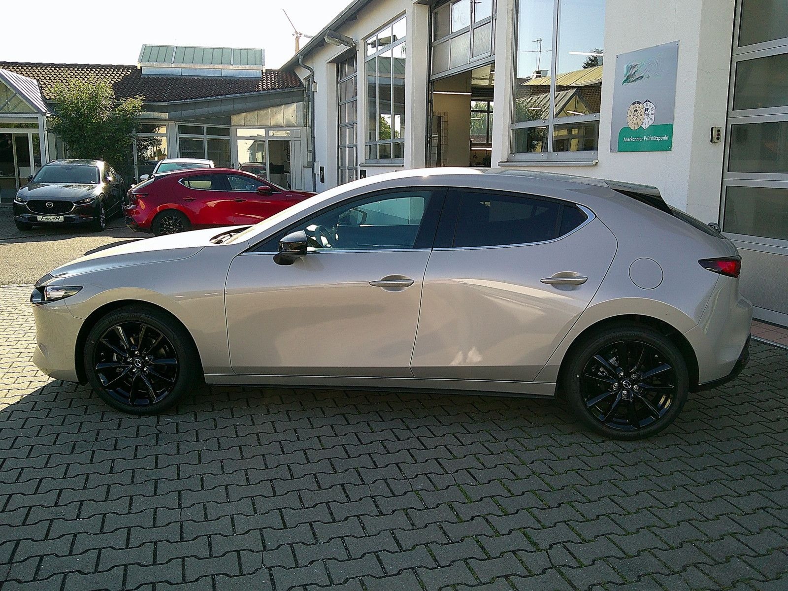 Mazda 3 SKYACTIV 140 AT Homura NAVI/HUD/KAMERA foto 2