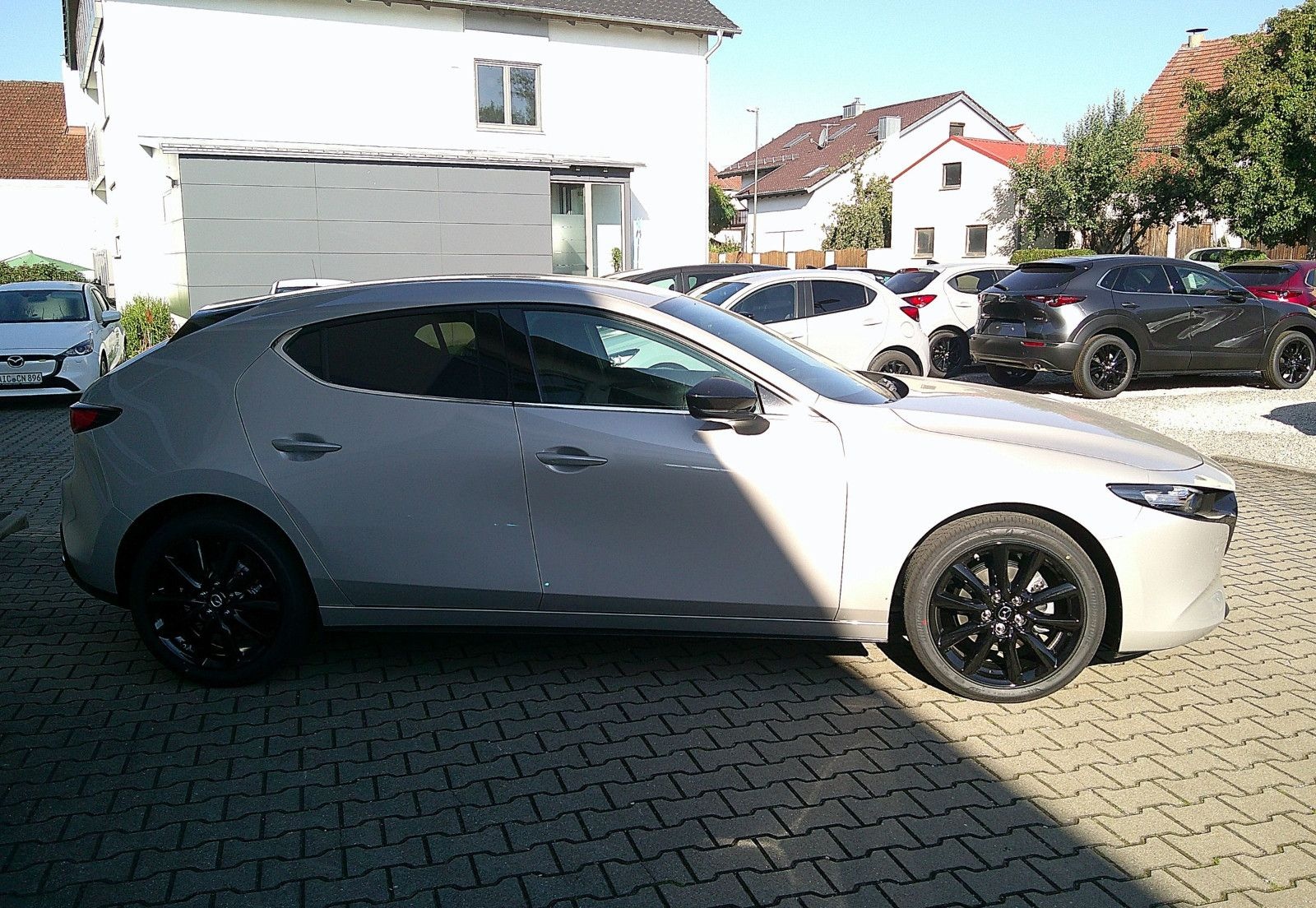 Mazda 3 SKYACTIV 140 AT Homura NAVI/HUD/KAMERA foto 4