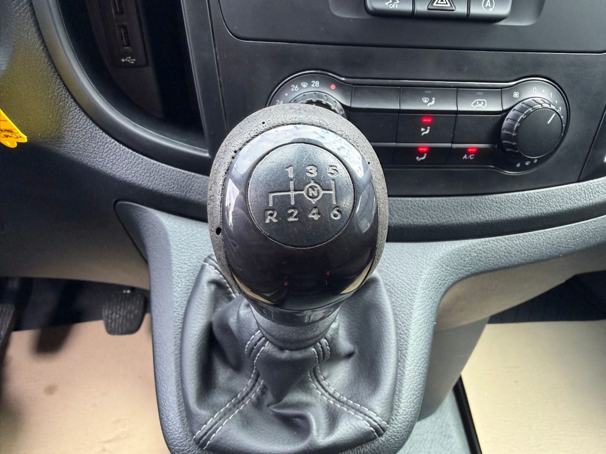 Mercedes-Benz Vito 116 CDI Kasten 2,8t RWD lang *AHK 2t* foto 15