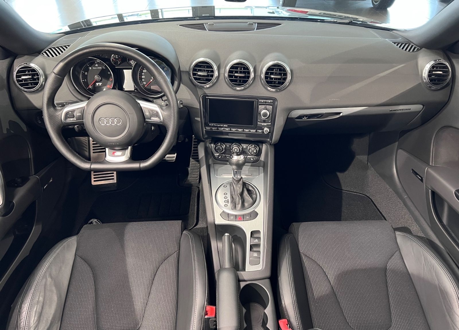 Audi TT Roadster 3.2 V6 S tronic quattro S-LINE NAVI foto 23