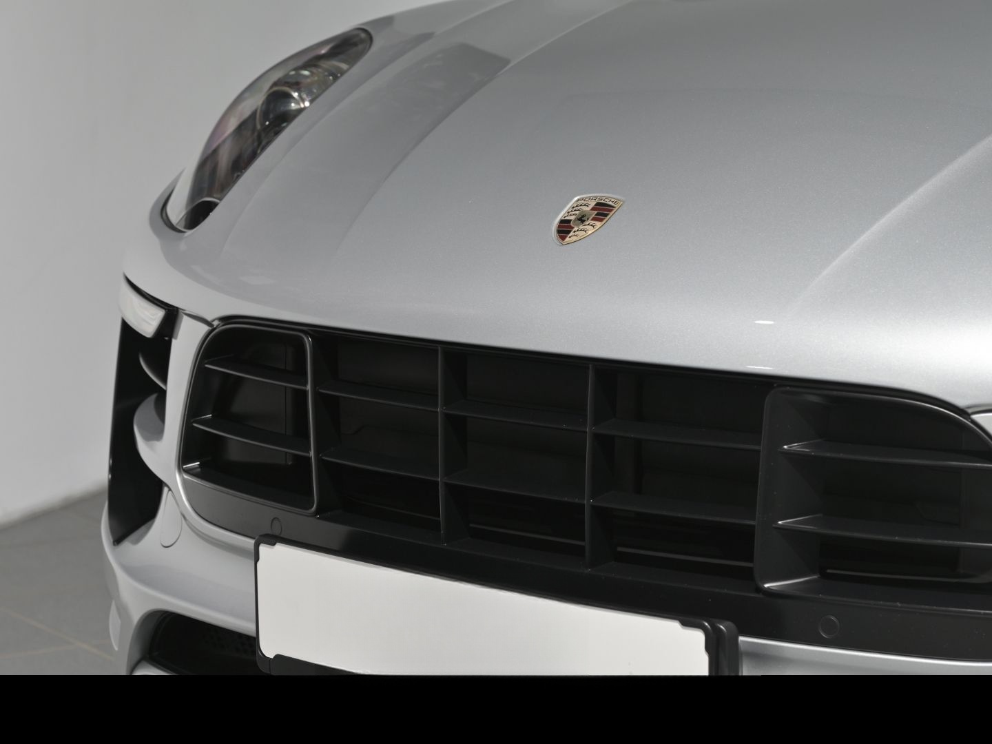 Porsche Macan GTS Standheizung Luftfederung Sportabgas foto 7