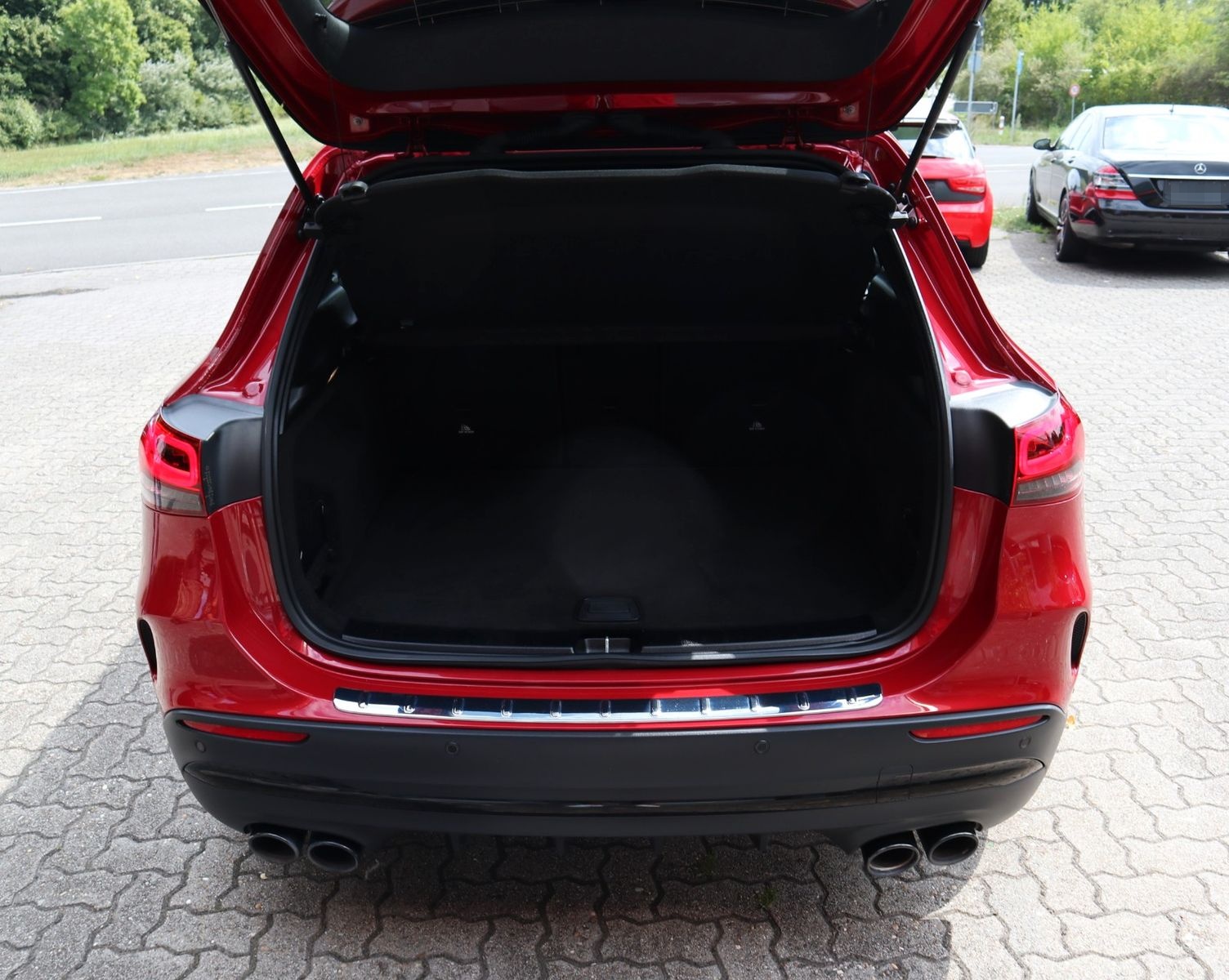 Mercedes-Benz GLA 45 AMG/ALLRAD/LED/VIRTUAL COCKPIT/SCHECKHEFT foto 13