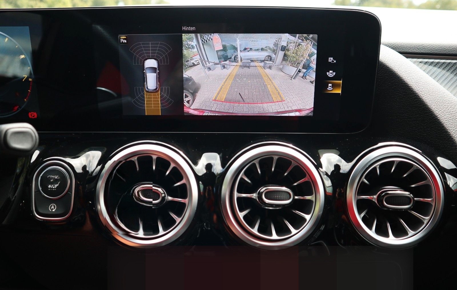 Mercedes-Benz GLA 45 AMG/ALLRAD/LED/VIRTUAL COCKPIT/SCHECKHEFT foto 19