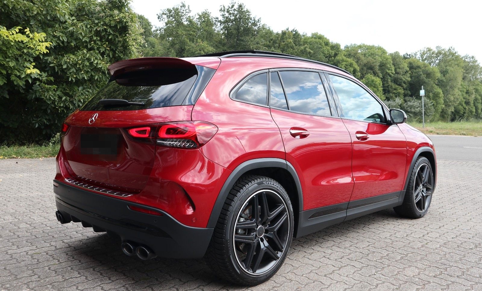 Mercedes-Benz GLA 45 AMG/ALLRAD/LED/VIRTUAL COCKPIT/SCHECKHEFT foto 7