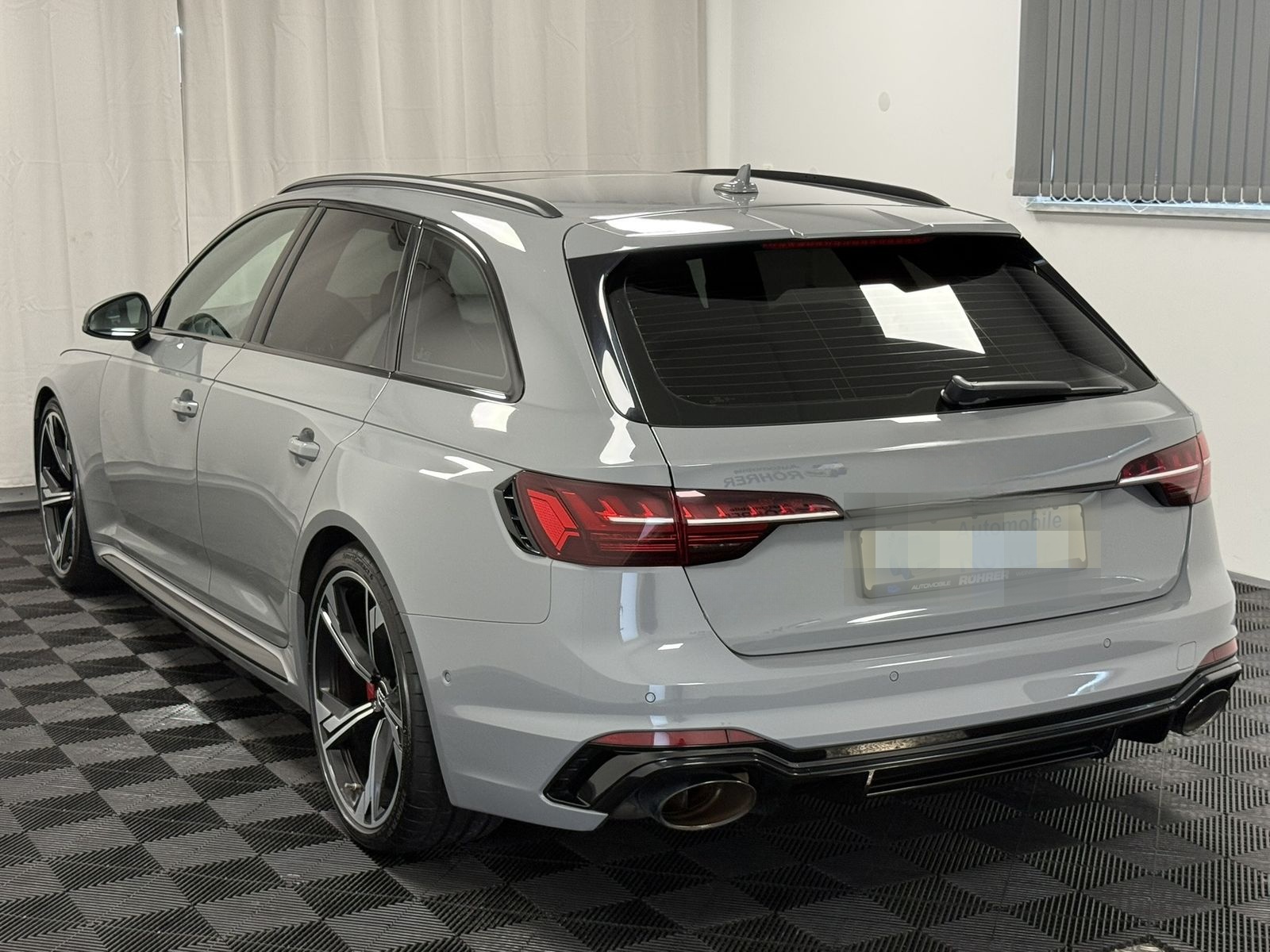 Audi RS4 2.9 TFSI quattro RS-Dynamik Pano HUD Matrix foto 6