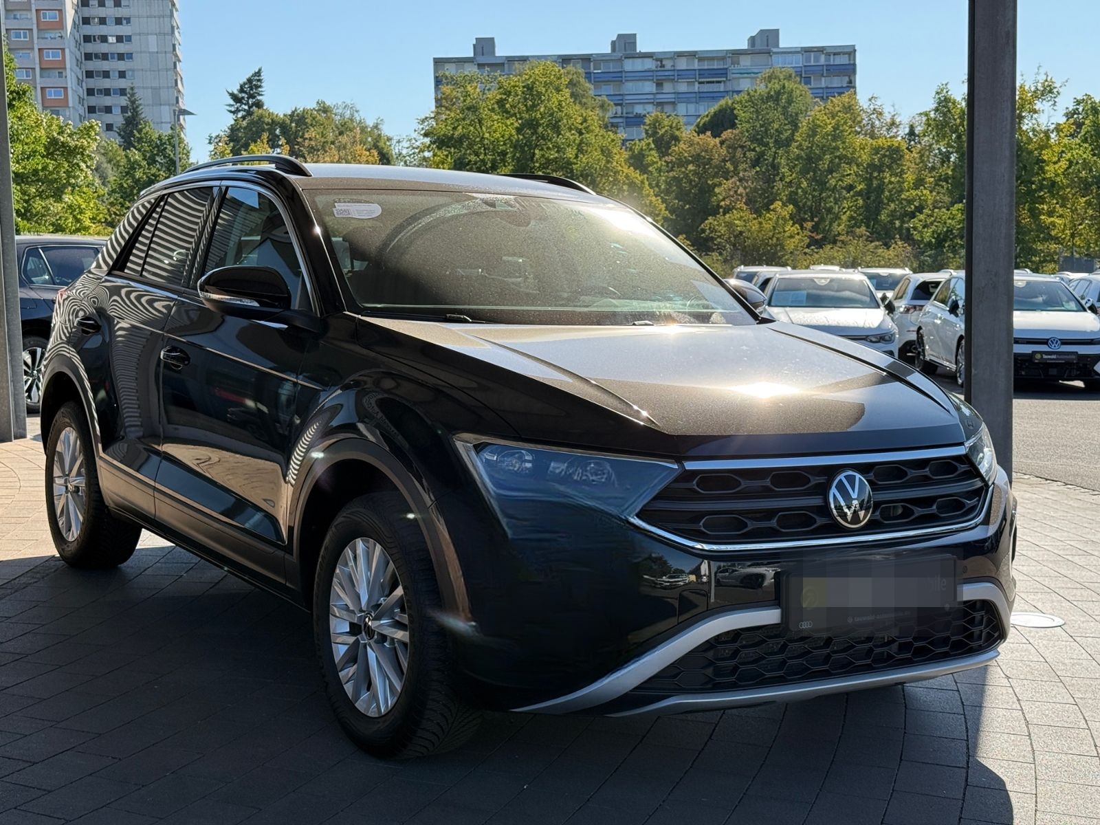Volkswagen T-Roc 1.0 TSI Life LED/APP/NAVI/DC/PLA foto 3
