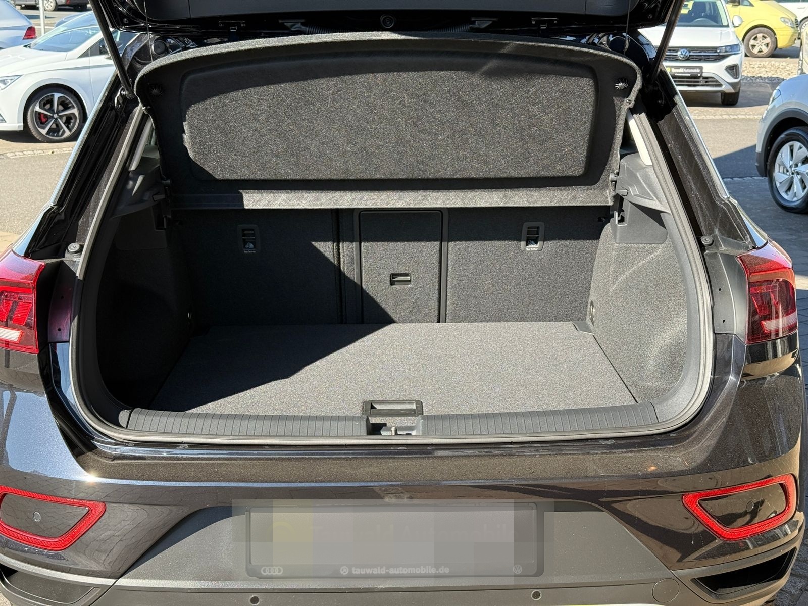 Volkswagen T-Roc 1.0 TSI Life LED/APP/NAVI/DC/PLA foto 7