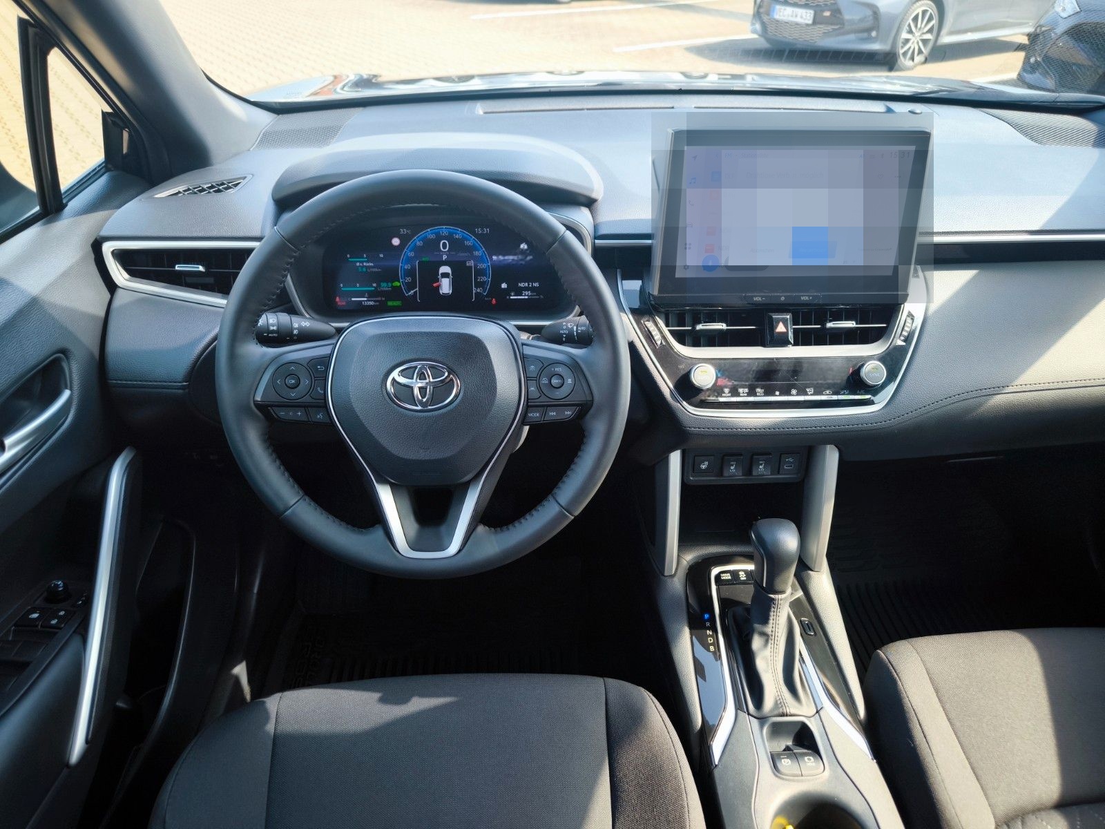 Toyota Corolla Cross Hybrid FWD Team Deutschland foto 12