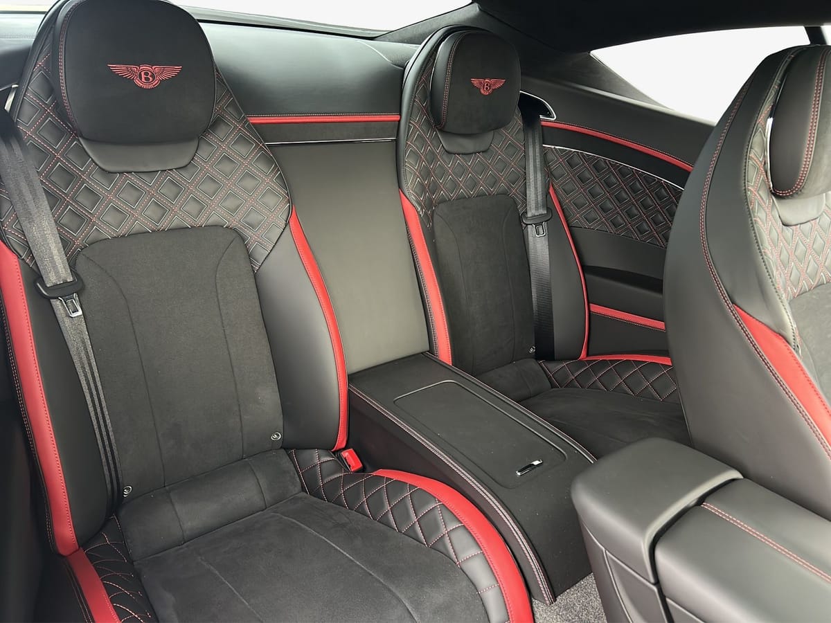 Bentley Continental GT Speed°FULL CARBON°HUD°NIGHT°NAIM° foto 14
