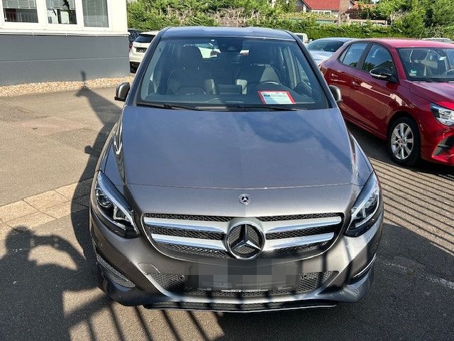 Mercedes-Benz B 220 4Matic Edition B foto 2