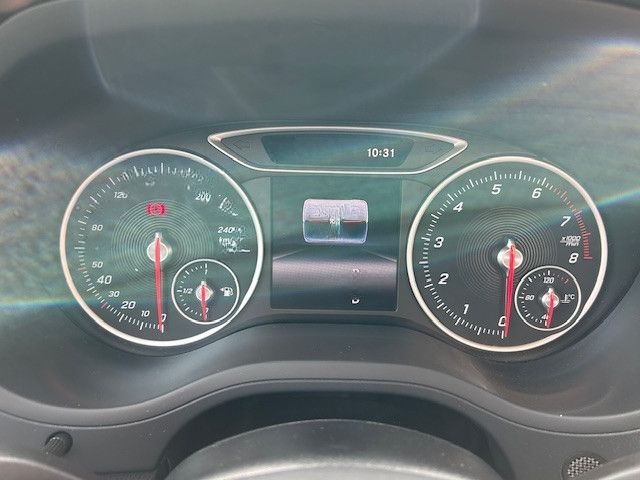 Mercedes-Benz B 220 4Matic Edition B foto 12