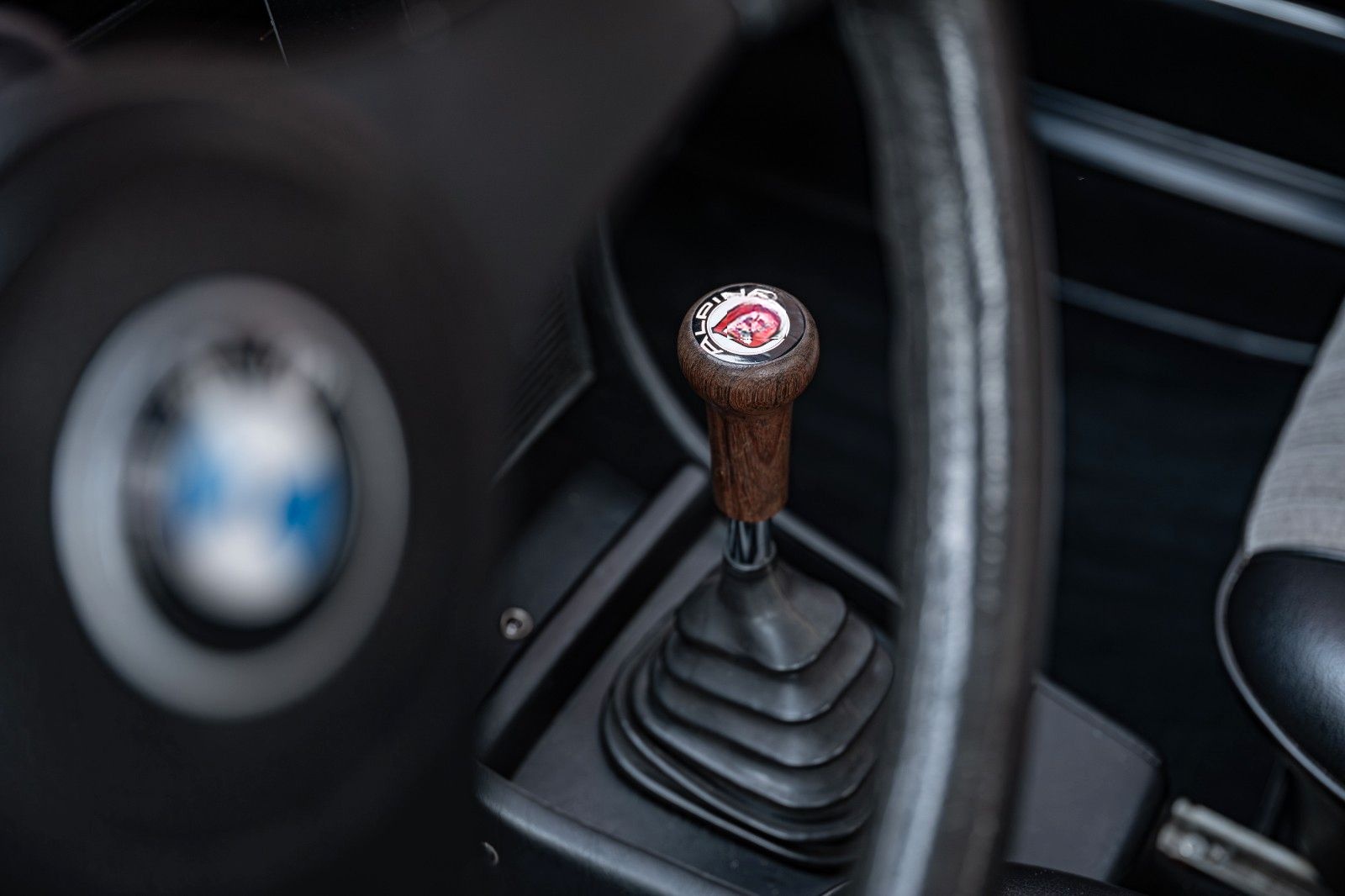 BMW 2002 foto 9