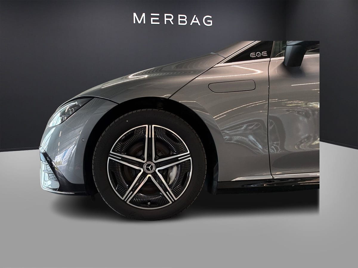 Mercedes-Benz EQE 300 AMG-LINE PANORAMA DISTRONIC BURMESTER foto 10