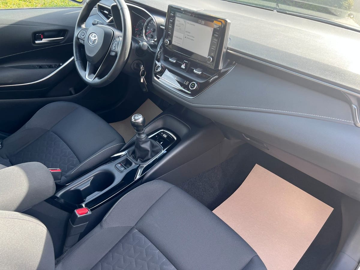 Toyota Corolla Comfort foto 17
